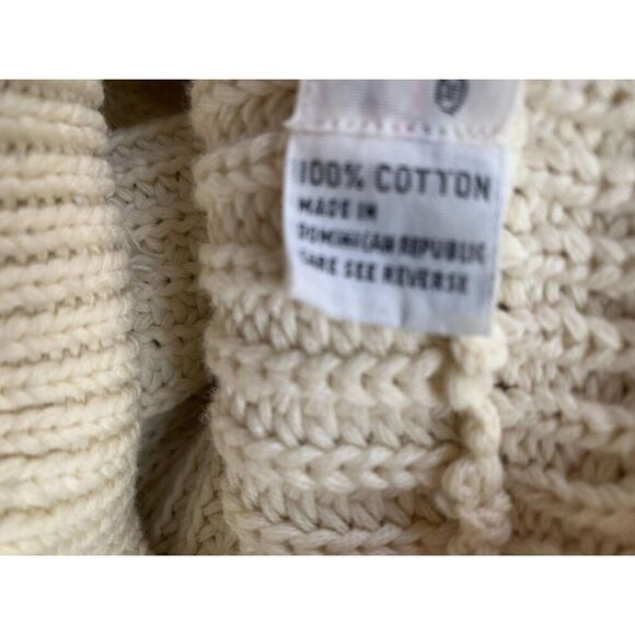 Chunky Knit  Women"s Turtleneck Sweater In Cream By Parker of Vienna Size Medium - Picture 16 of 16